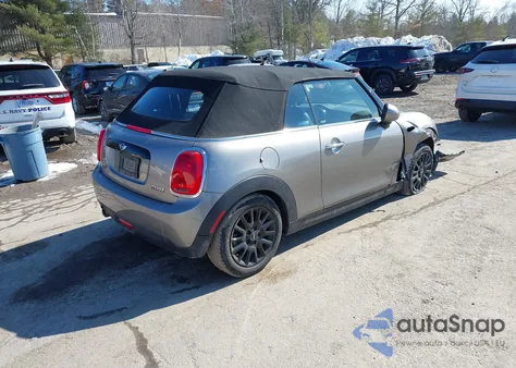 2017 Mini Convertible Cooper из США, поврежденный, VIN WMWWG5C59H3C19737